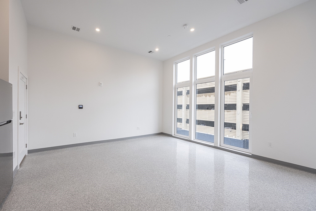 80 Middlesex Street, Unit 309 Lowell, MA 01852 - Photo 12 of 21 Gallery Image 12