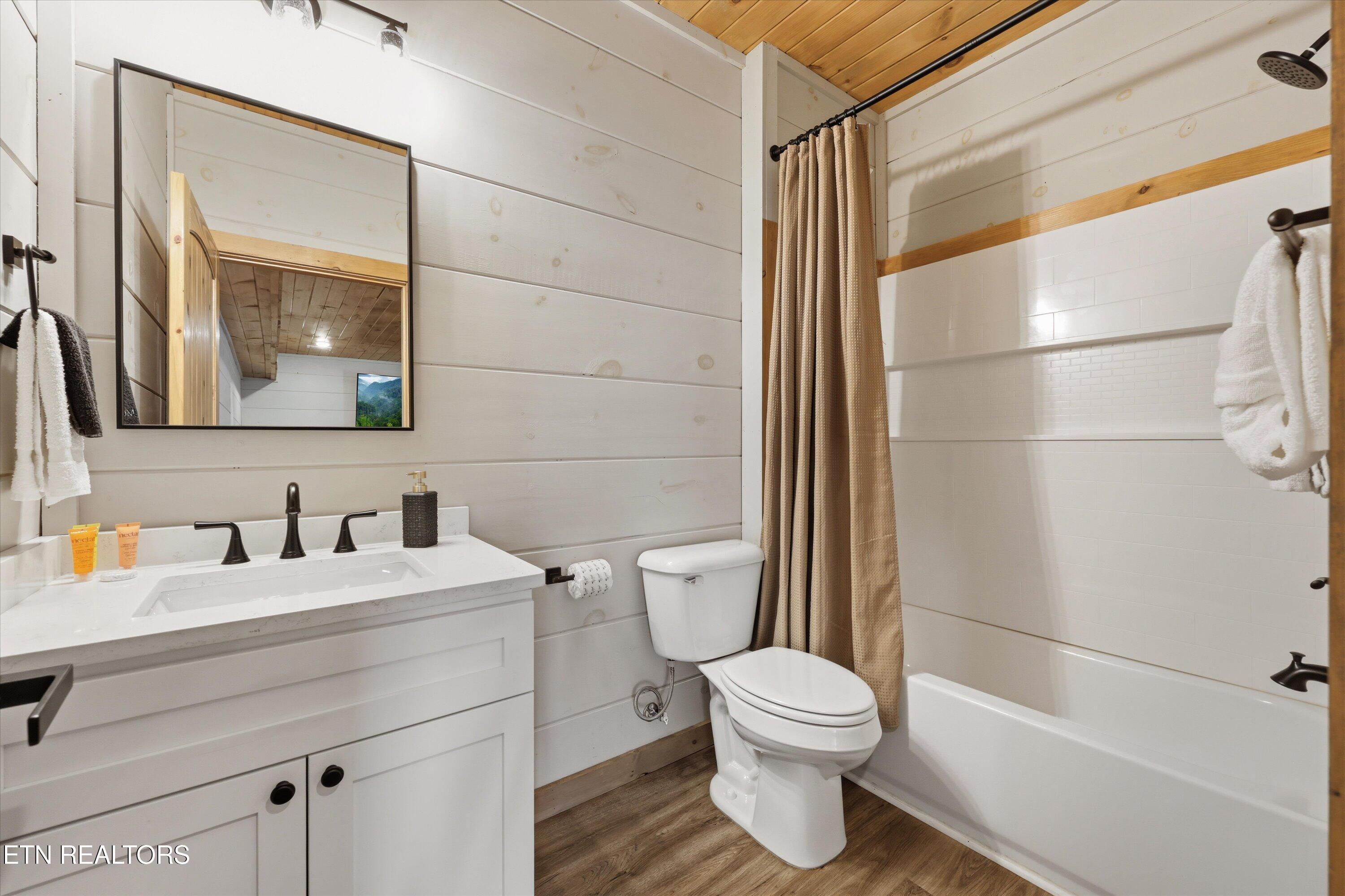 2872 Sequoia Road Pigeon Forge, TN 37863 - Photo 27 of 46 28-2872 Sequoia Rd26