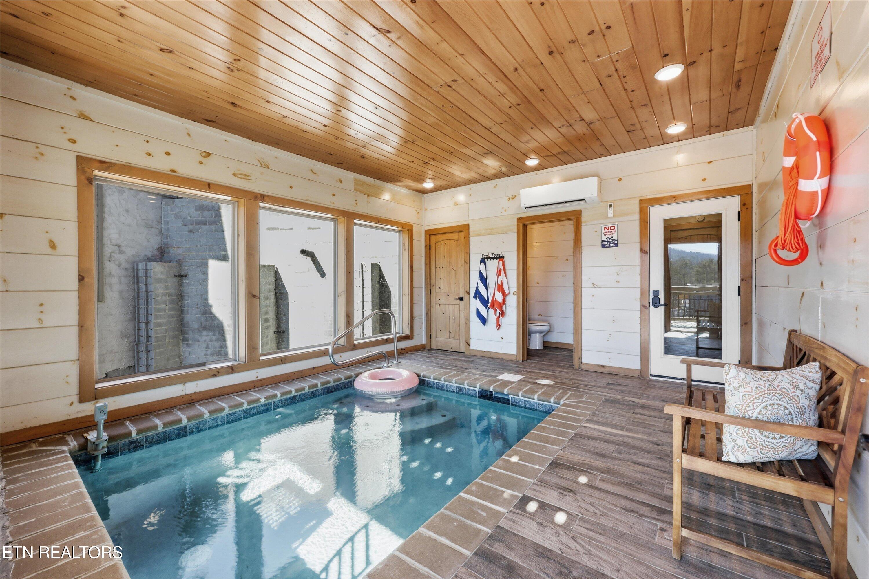 2872 Sequoia Road Pigeon Forge, TN 37863 - Photo 33 of 46 33-2872 Sequoia Rd32