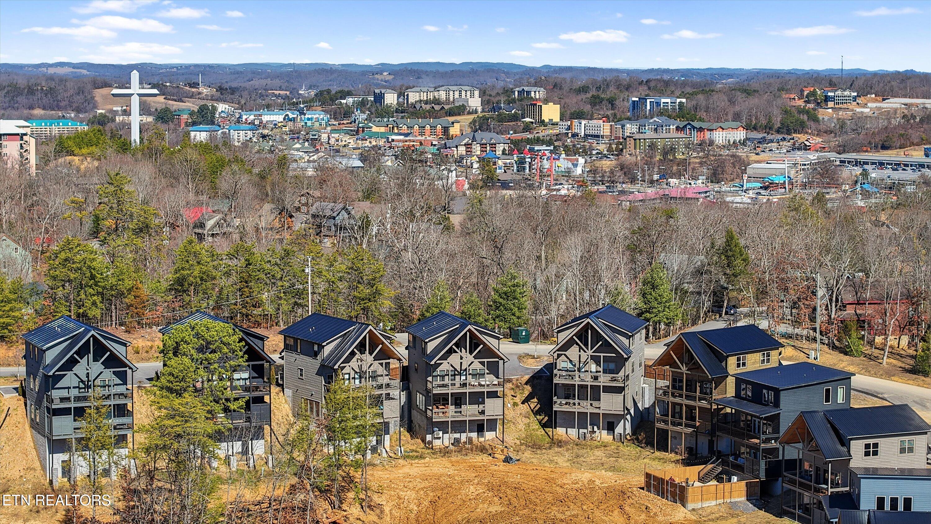 2872 Sequoia Road Pigeon Forge, TN 37863 - Photo 38 of 46 38-2872 Sequoia Rd41
