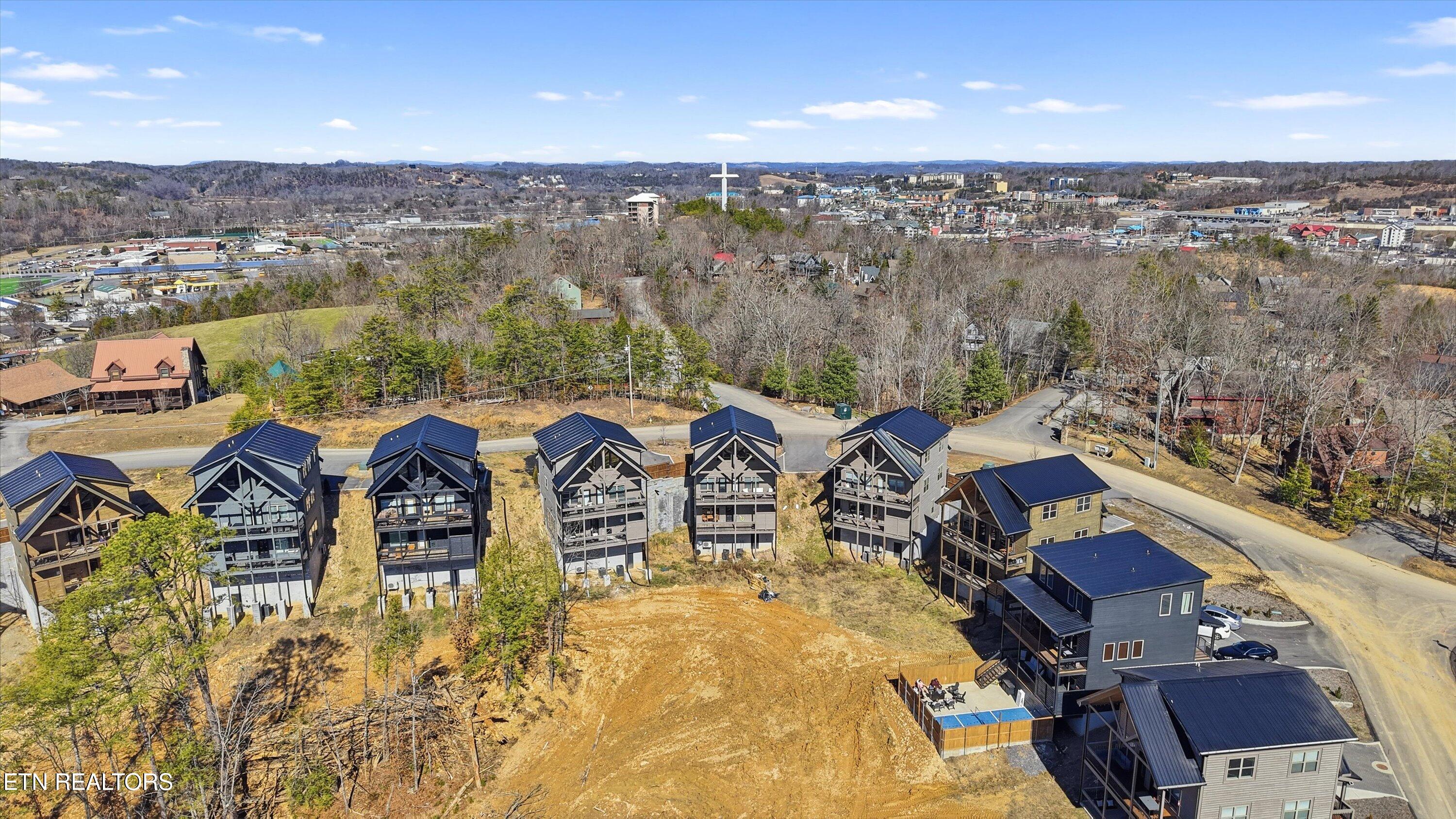 2872 Sequoia Road Pigeon Forge, TN 37863 - Photo 40 of 46 40-2872 Sequoia Rd39