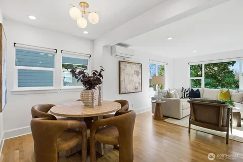 $2,161,000 | 7511 41st Avenue Northeast, Seattle, WA 98115