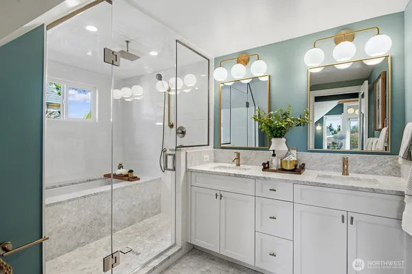 $2,161,000 | 7511 41st Avenue Northeast, Seattle, WA 98115