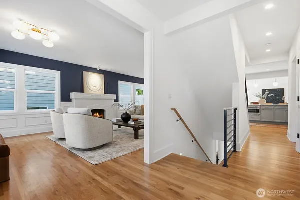 $2,161,000 | 7511 41st Avenue Northeast, Seattle, WA 98115