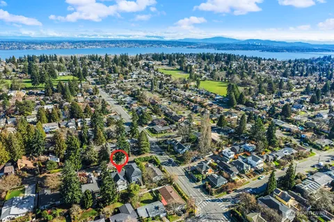 $2,161,000 | 7511 41st Avenue Northeast, Seattle, WA 98115
