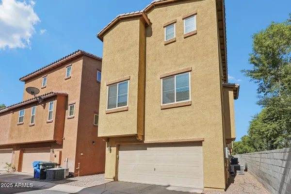 $298,000 | 7722 West Pipestone Place, Phoenix, AZ 85035