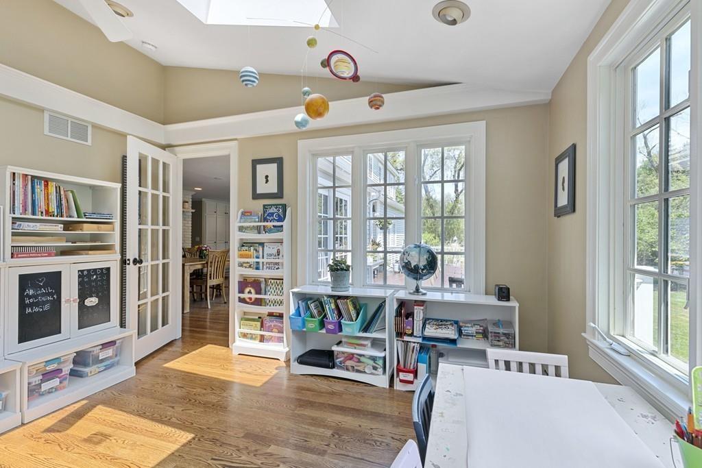 18 Saddle Club Road Lexington, MA 02420 - Photo 17 of 42