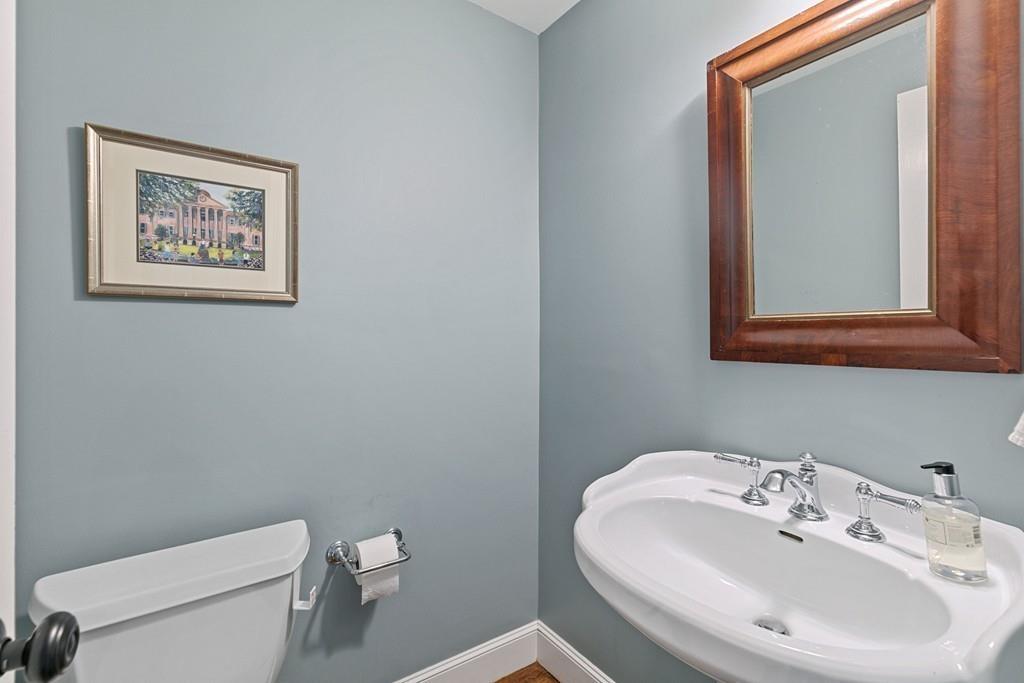 18 Saddle Club Road Lexington, MA 02420 - Photo 22 of 42