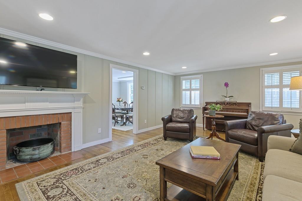 18 Saddle Club Road Lexington, MA 02420 - Photo 5 of 42