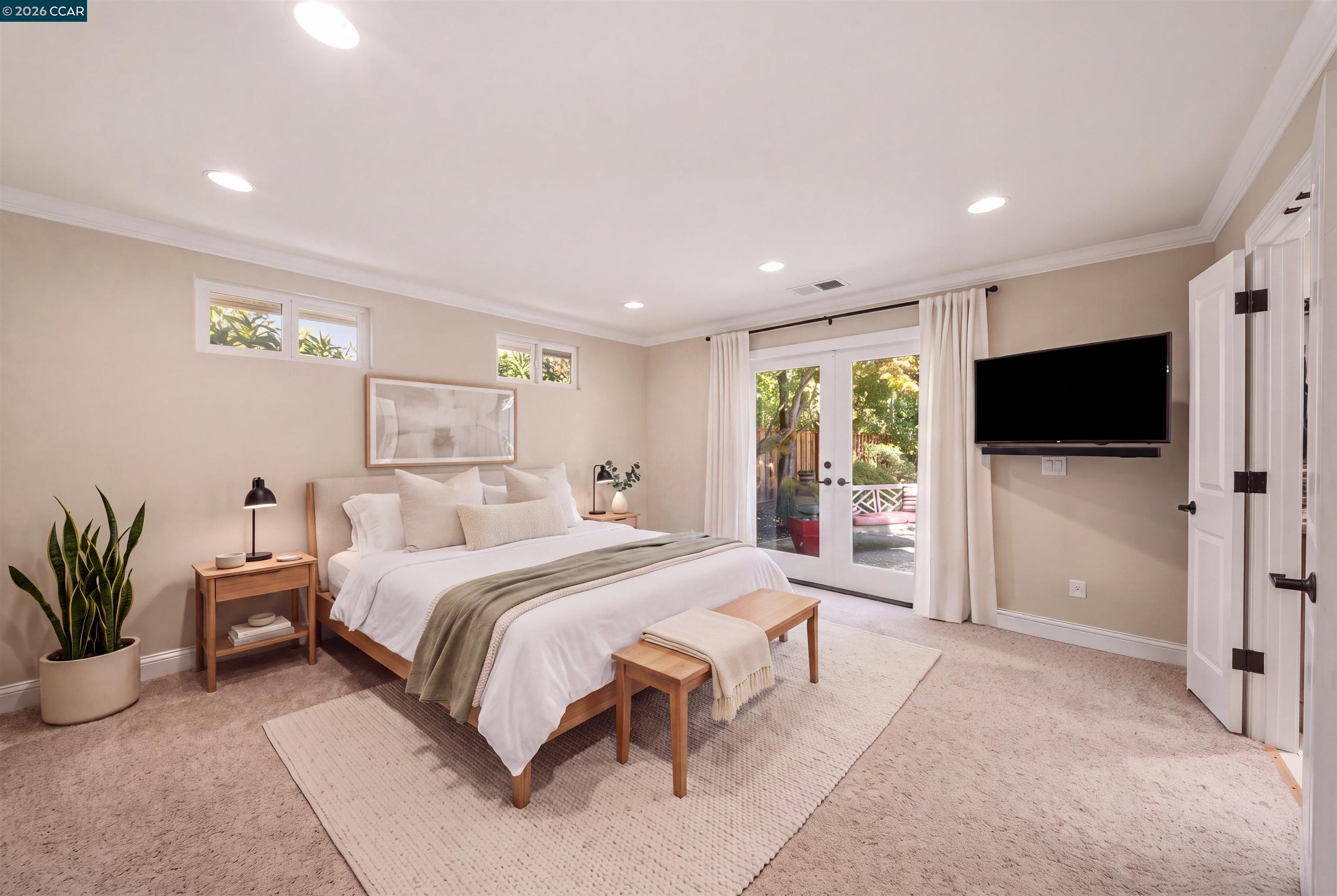 2065 Diablo Road Diablo, CA 94506 - Photo 9 of 21 Gallery Image 9