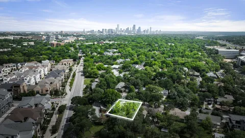 $1,295,000 | 1902 West 41st Street, Austin, TX 78731
