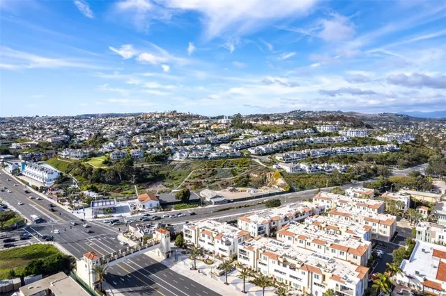 $1,595,000 | 3327 Doheny Way, Dana Point, CA 92629
