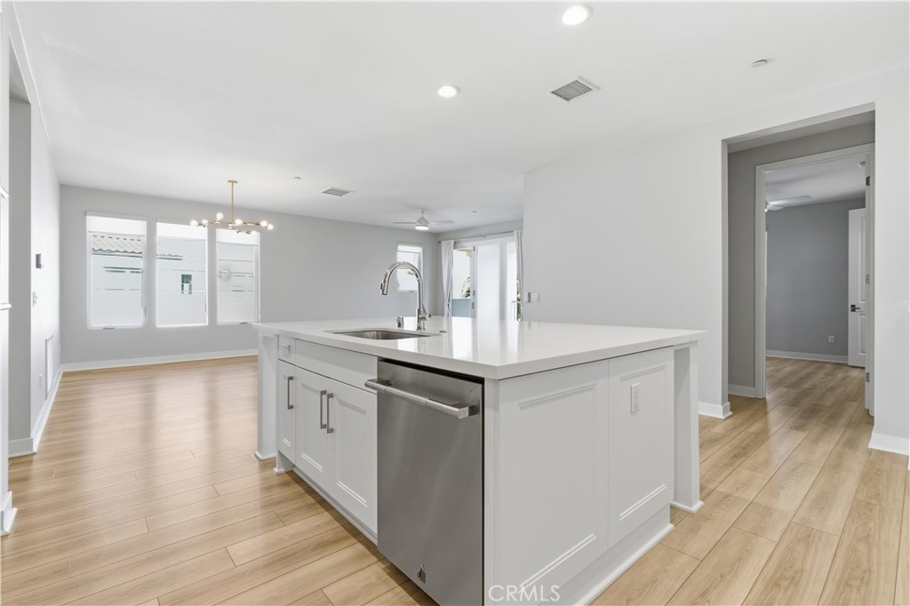 3327 Doheny Way Dana Point, CA 92629 - Photo 4 of 42