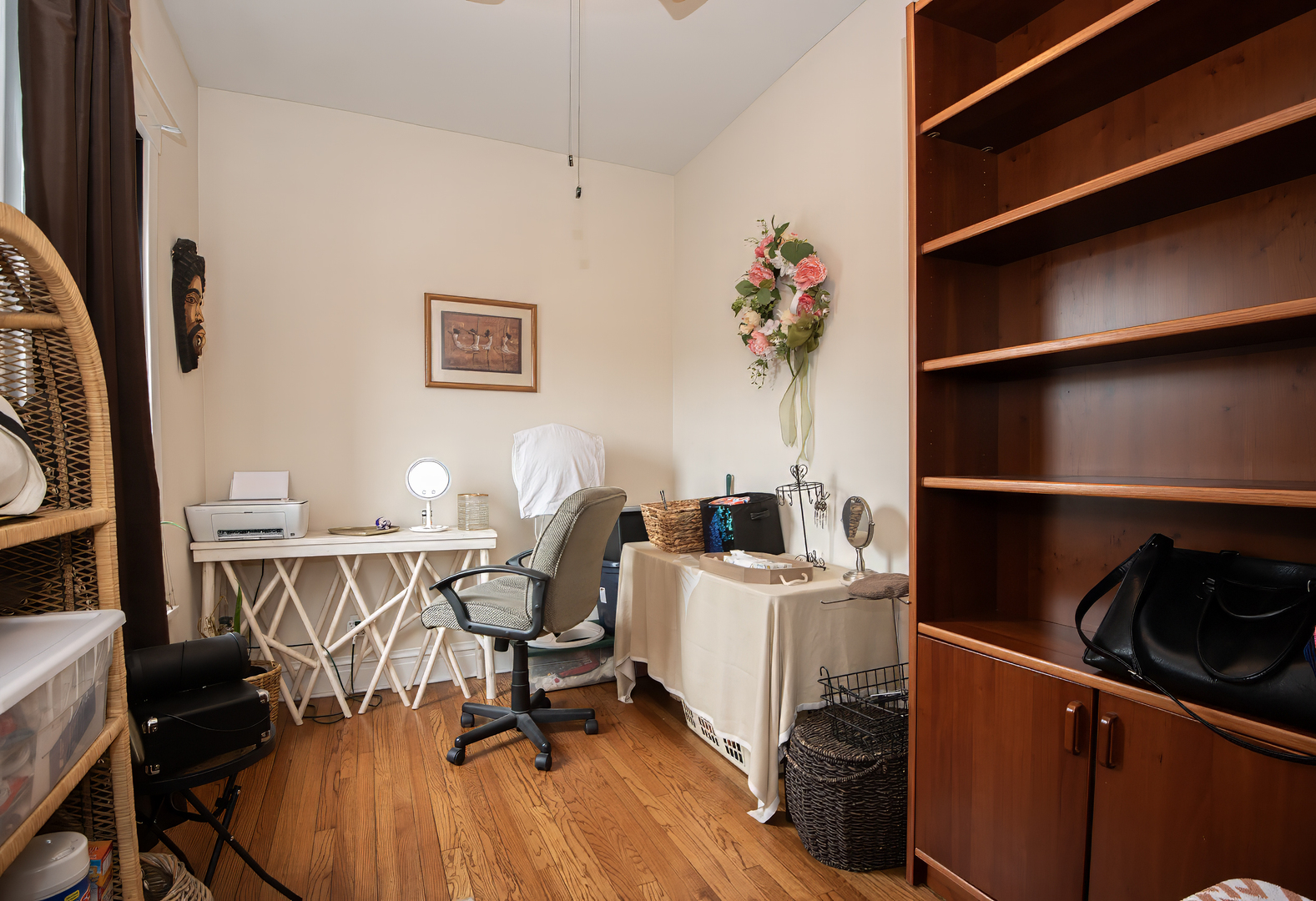920 Wesley Avenue, Unit 1 Oak Park, IL 60304 - Photo 14 of 21 a view of a workspace with furniture and wooden floor