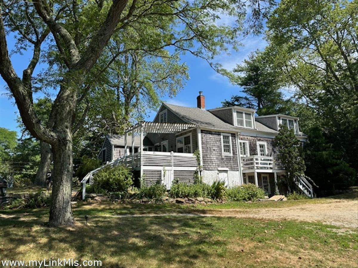 651 State Road West Tisbury, MA 02568 - Photo 3 of 48