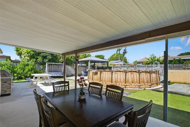 $515,900 | 7511 Taylor Street, Hollywood, FL 33024