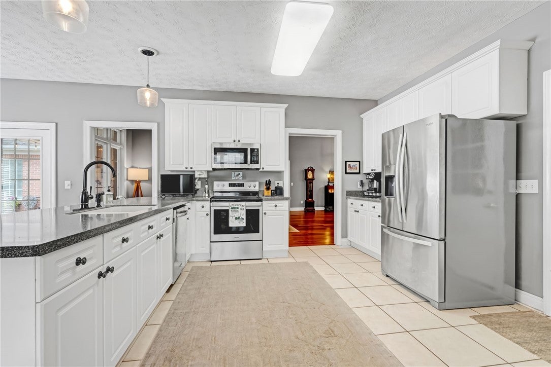 1939 Windway Road Auburn, AL 36830 - Photo 10 of 28 Gallery Image 10