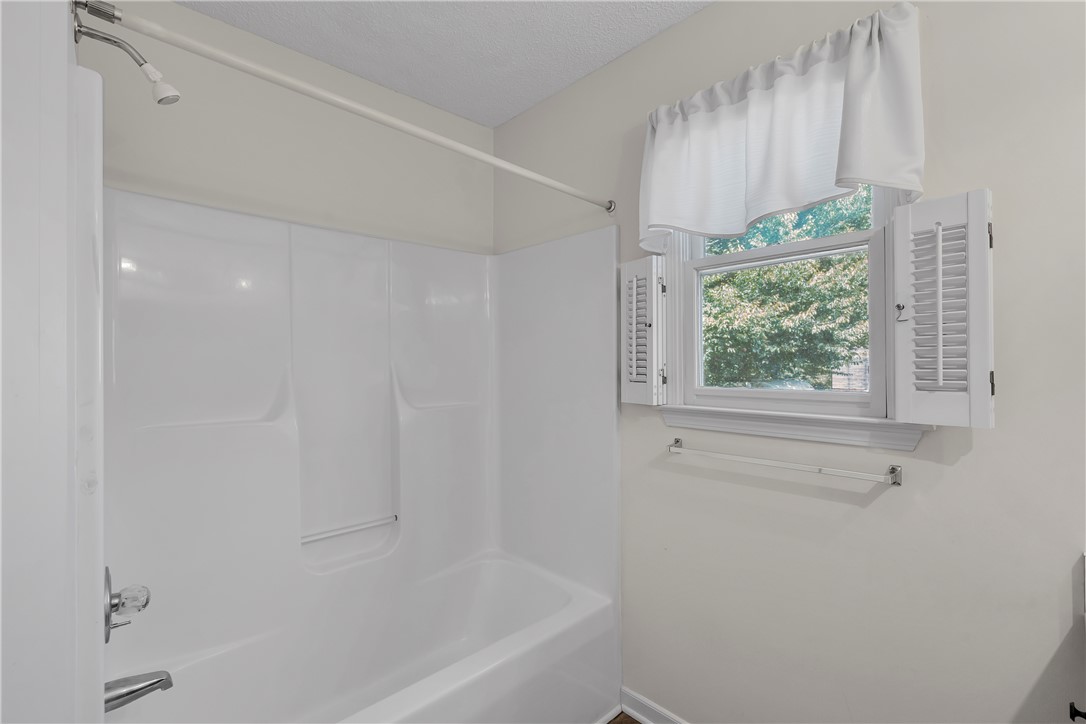 339 Springdale Avenue Liberty, SC 29657 - Photo 14 of 28