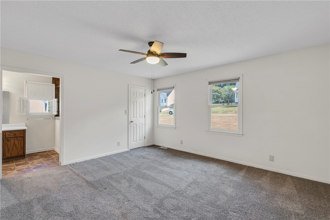 339 Springdale Avenue Liberty, SC 29657 - Photo 9 of 28