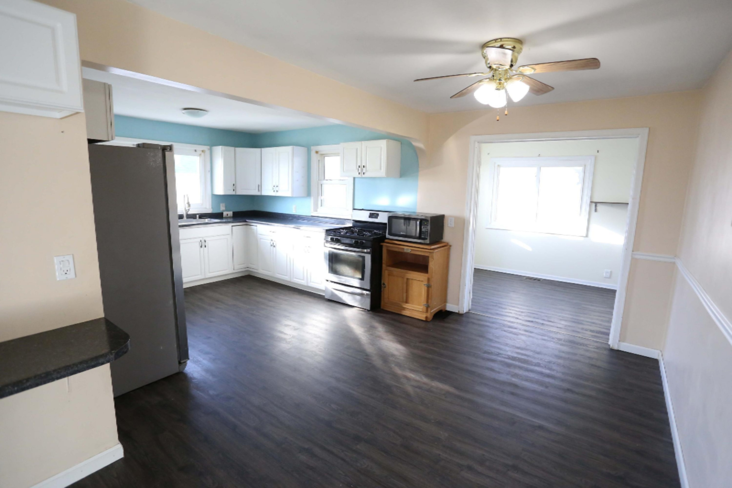 1118 Jefferson Street Three Rivers, MI 49093 - Photo 11 of 37 IMG_4724