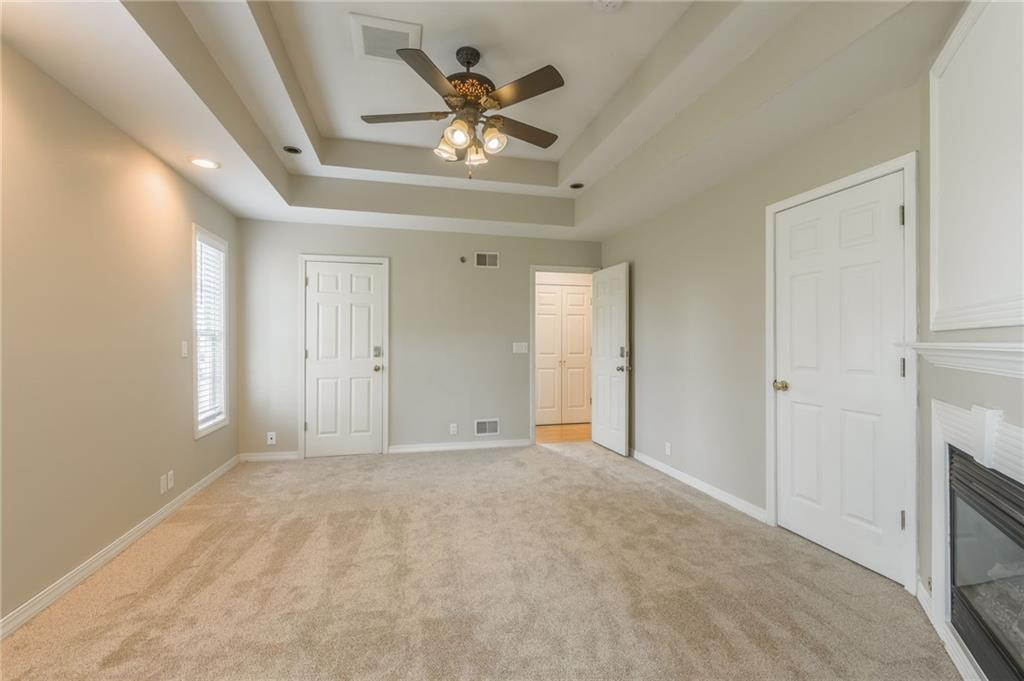 1955 Birmingham Road Liberty, MO 64068 - Photo 38 of 59