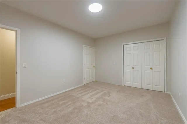 $748,000 | 1955 Birmingham Road, Liberty, MO 64068