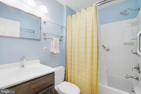 $799,900 | 6125 Beech Tree Drive, Alexandria, VA 22310