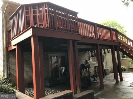 $799,900 | 6125 Beech Tree Drive, Alexandria, VA 22310