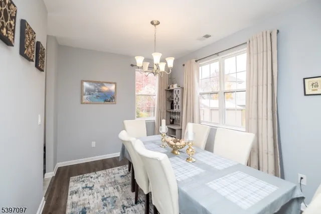 $525,000 | 55 Saxton Drive, Hackettstown, NJ 07840