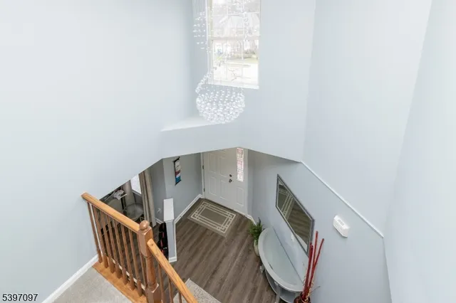 $525,000 | 55 Saxton Drive, Hackettstown, NJ 07840