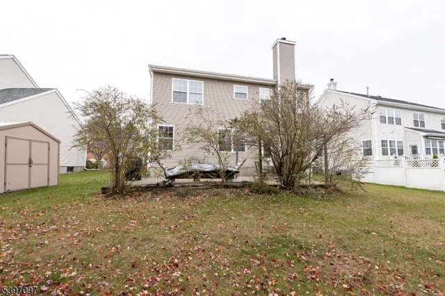 $525,000 | 55 Saxton Drive, Hackettstown, NJ 07840