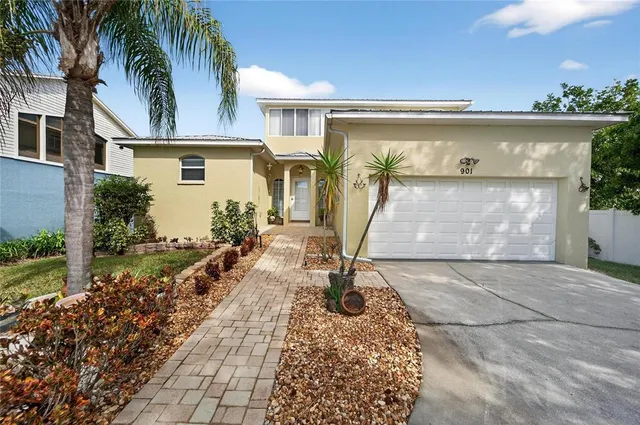 $525,000 | 901 Shagos Drive, Apollo Beach, FL 33572