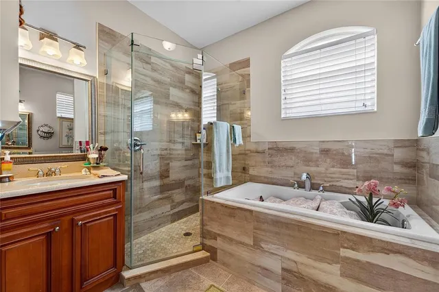 $525,000 | 901 Shagos Drive, Apollo Beach, FL 33572