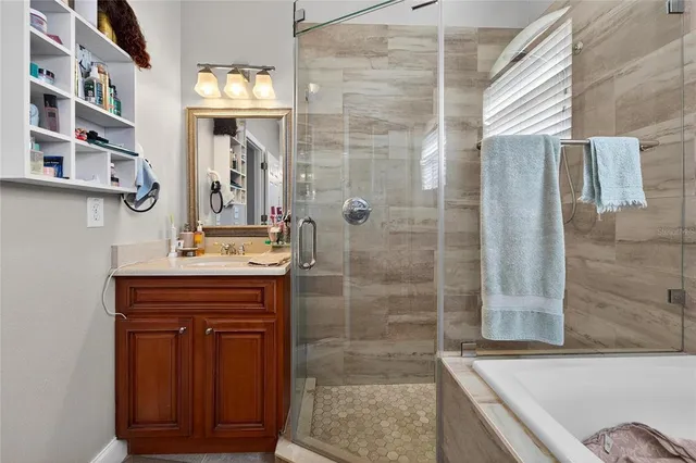 $525,000 | 901 Shagos Drive, Apollo Beach, FL 33572