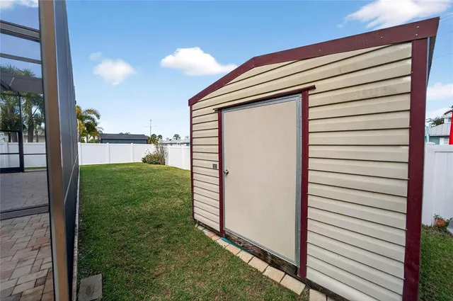 $525,000 | 901 Shagos Drive, Apollo Beach, FL 33572