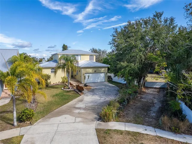 $525,000 | 901 Shagos Drive, Apollo Beach, FL 33572