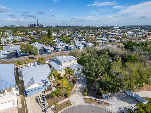 $525,000 | 901 Shagos Drive, Apollo Beach, FL 33572