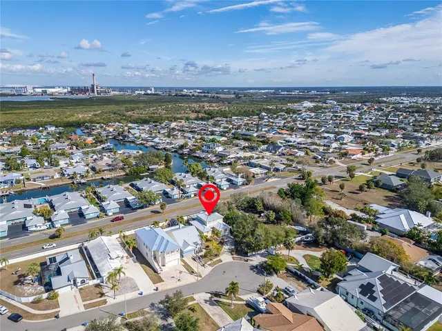 $525,000 | 901 Shagos Drive, Apollo Beach, FL 33572