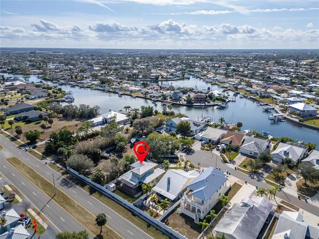 $525,000 | 901 Shagos Drive, Apollo Beach, FL 33572