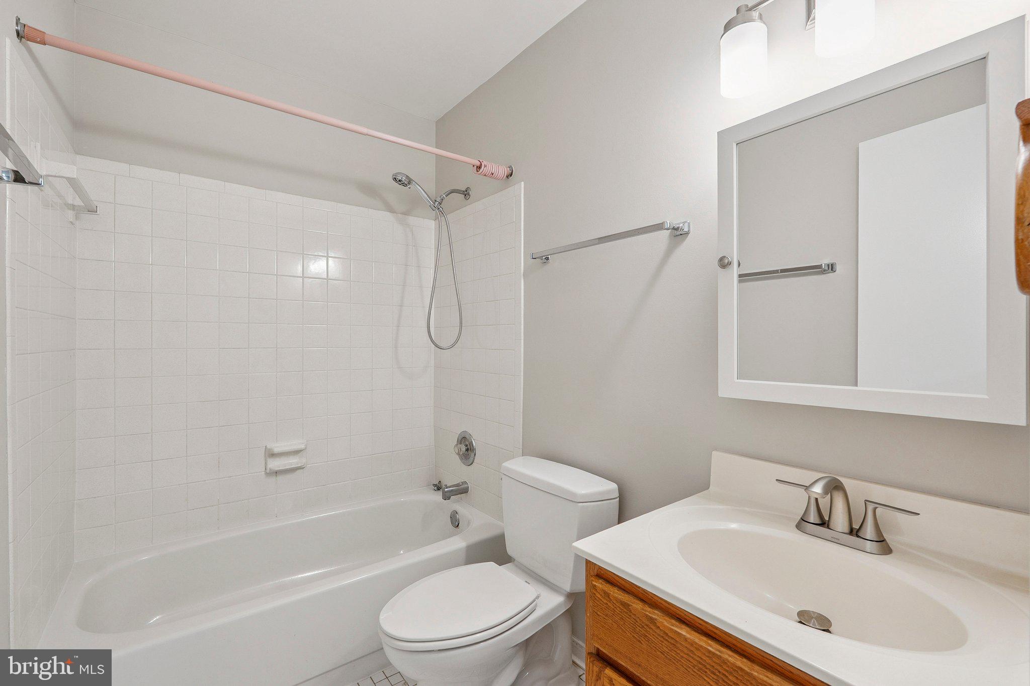 2917 Village Spring Lane Vienna, VA 22181 - Photo 18 of 37