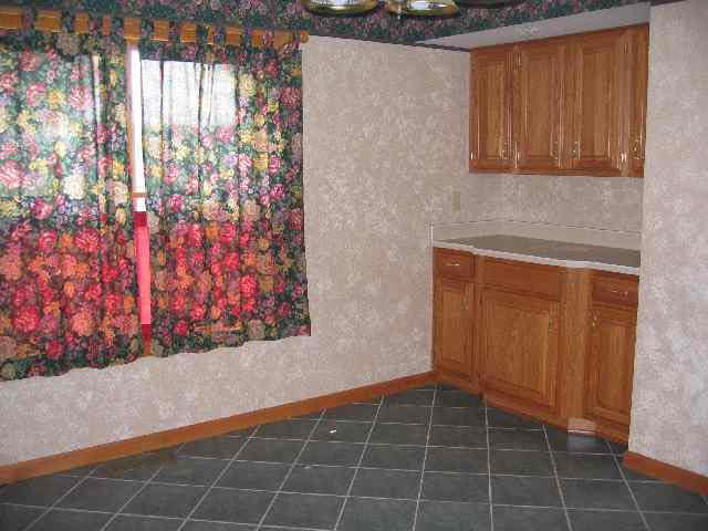1465 River Road Vincennes, IN 47591 - Photo 8 of 9 Gallery Image 8