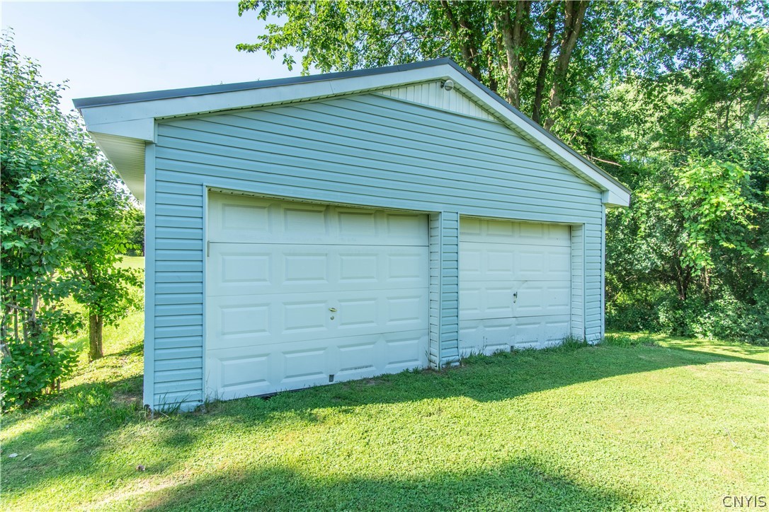 17597 Old Rices Road Watertown Town, NY 13601 - Photo 6 of 39