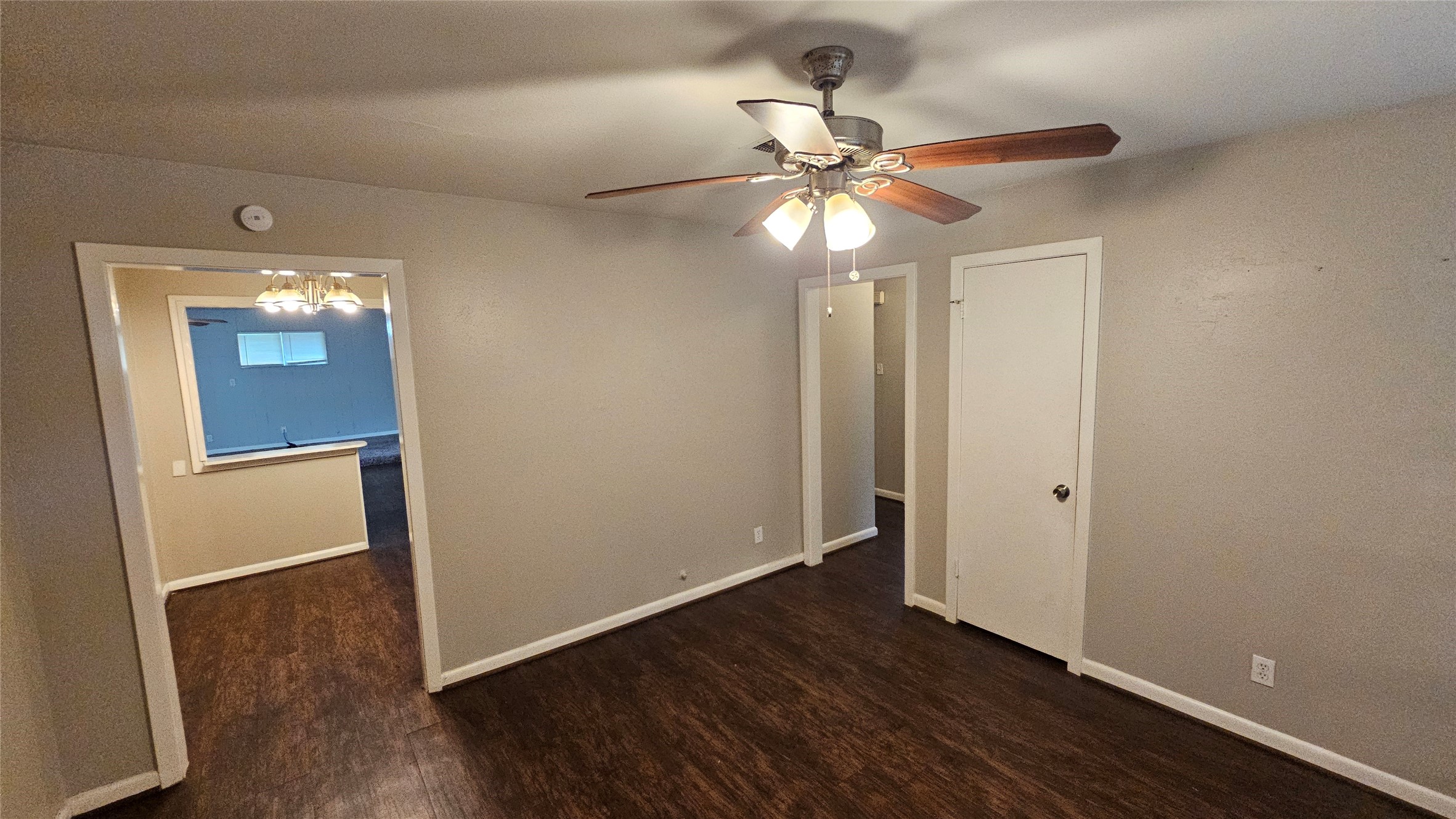 7325 Boggess Road Houston, TX 77016 - Photo 4 of 19