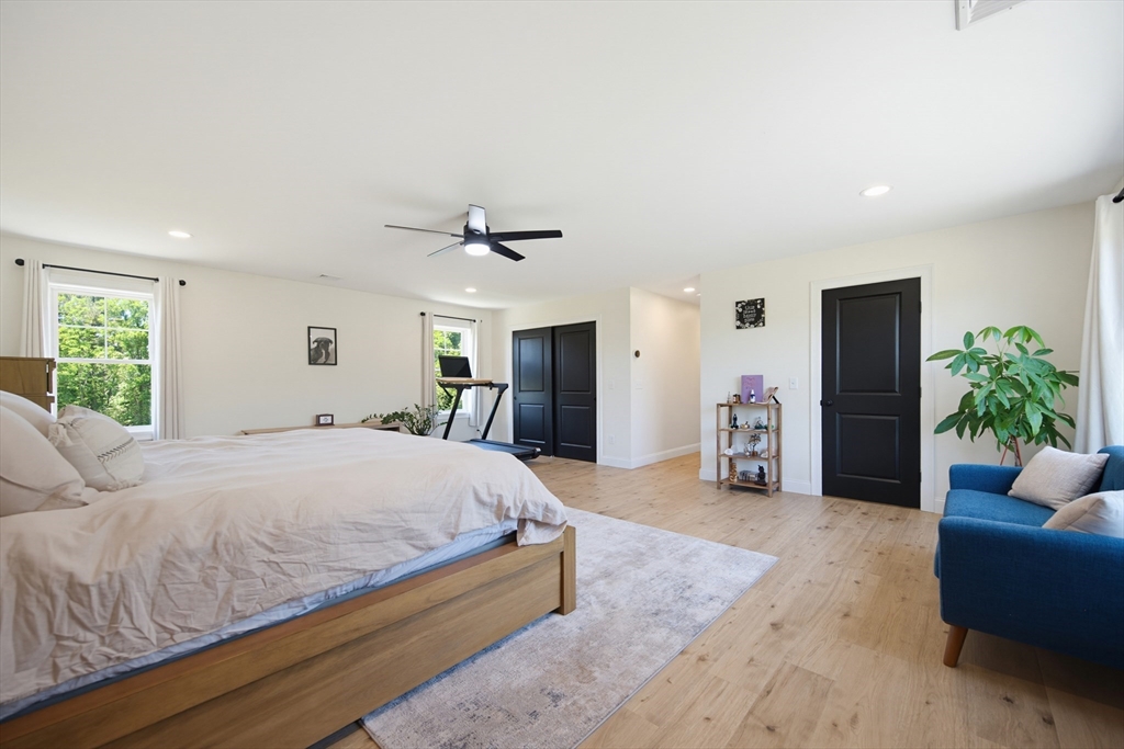 1479 Main Street Acushnet, MA 02743 - Photo 24 of 42