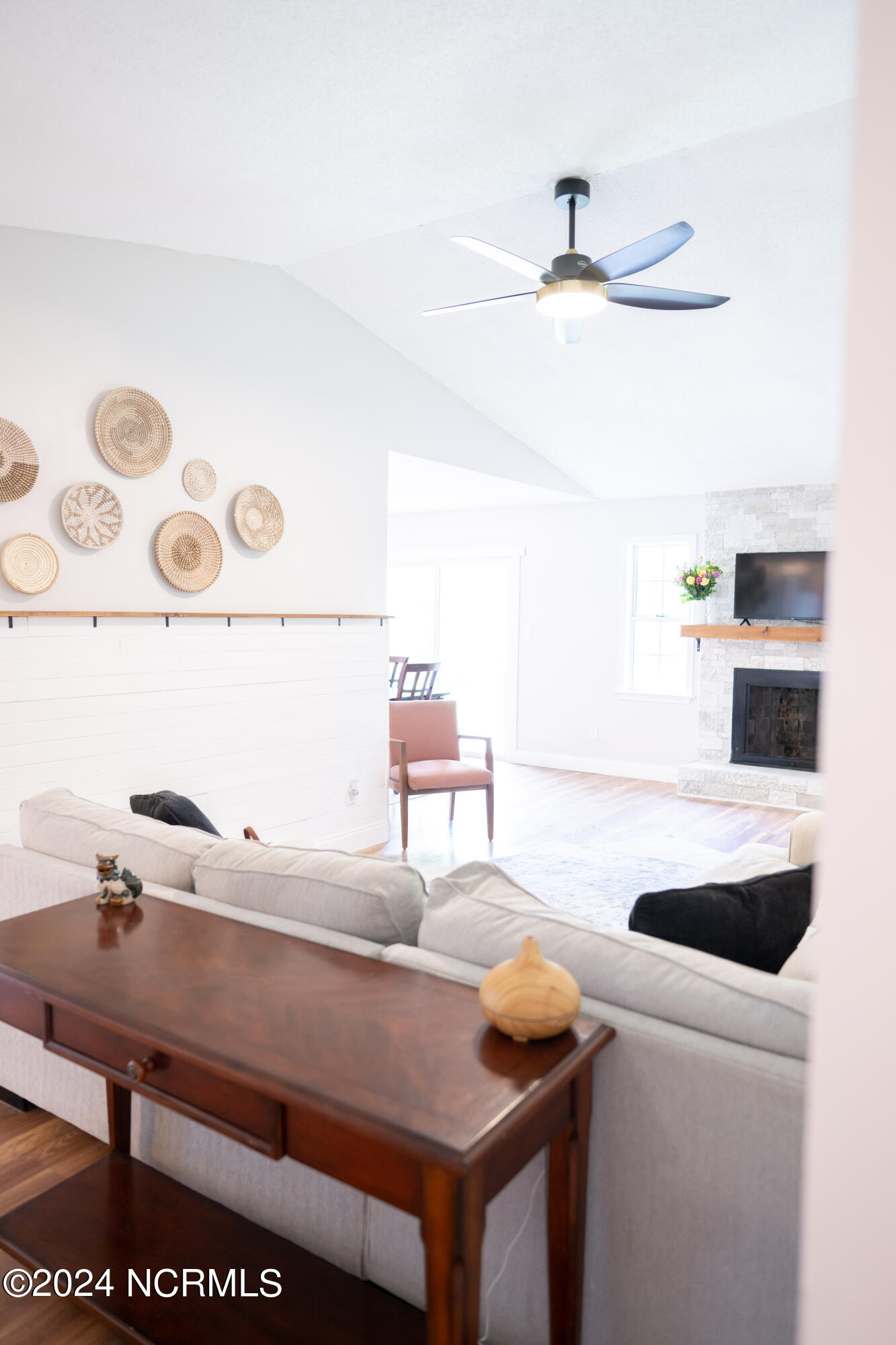 110 Silver Leaf Drive Jacksonville, NC 28546 - Photo 6 of 31 BEL_5808