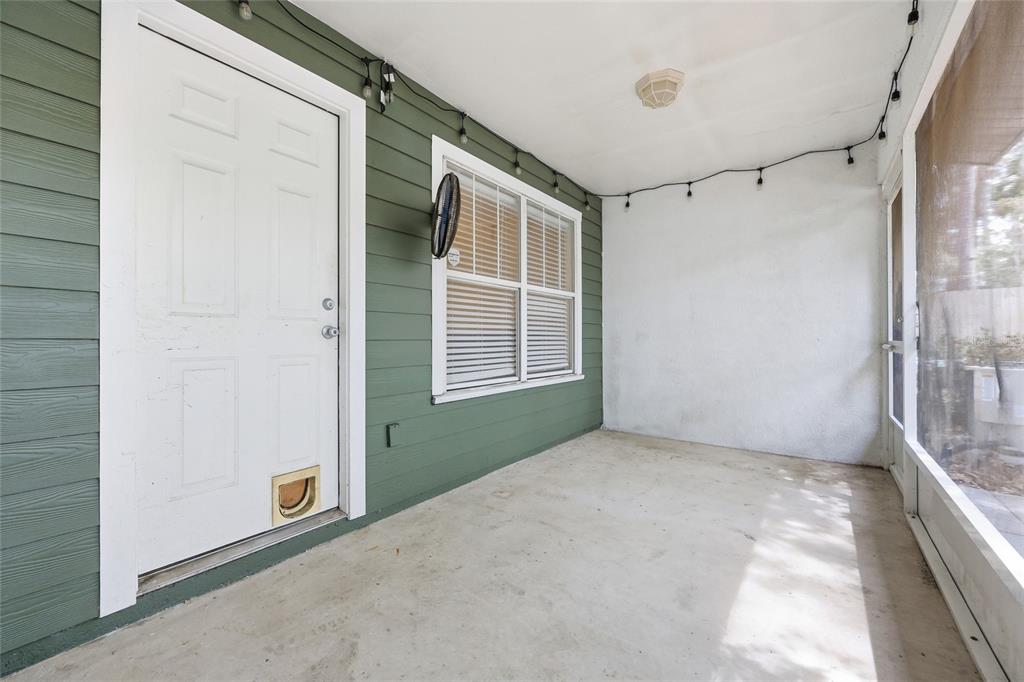 4215 Southwest 22nd Lane, Unit 127 Gainesville, FL 32607 - Photo 4 of 31