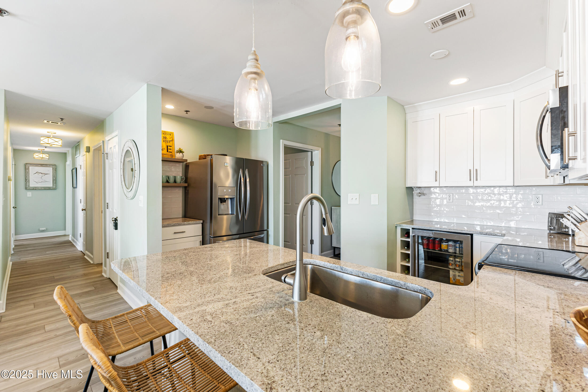 790 New River Inlet Road, Unit 215B North Topsail Beach, NC 28460 - Photo 4 of 47 13_501a8353