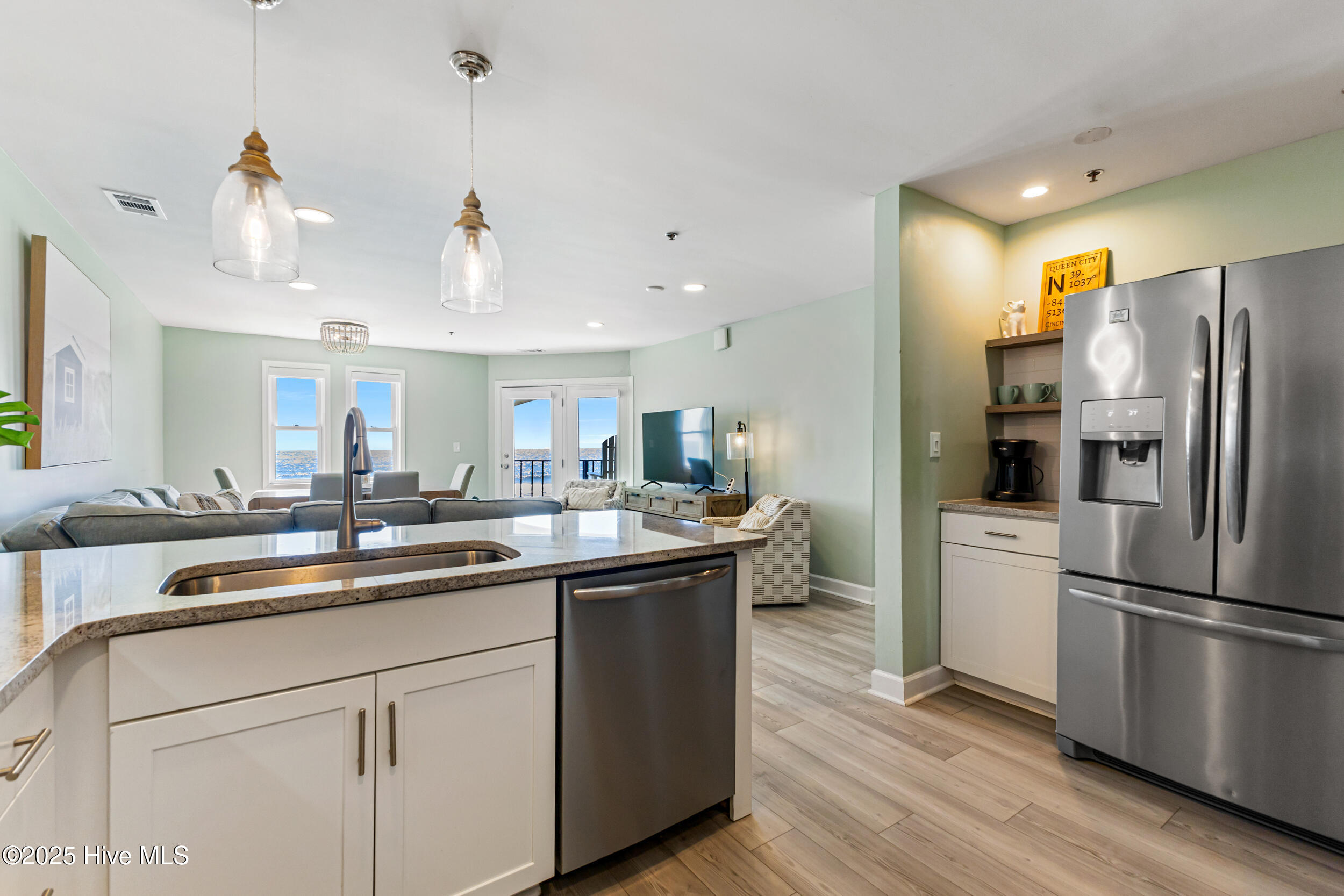 790 New River Inlet Road, Unit 215B North Topsail Beach, NC 28460 - Photo 5 of 47 12_501a8344