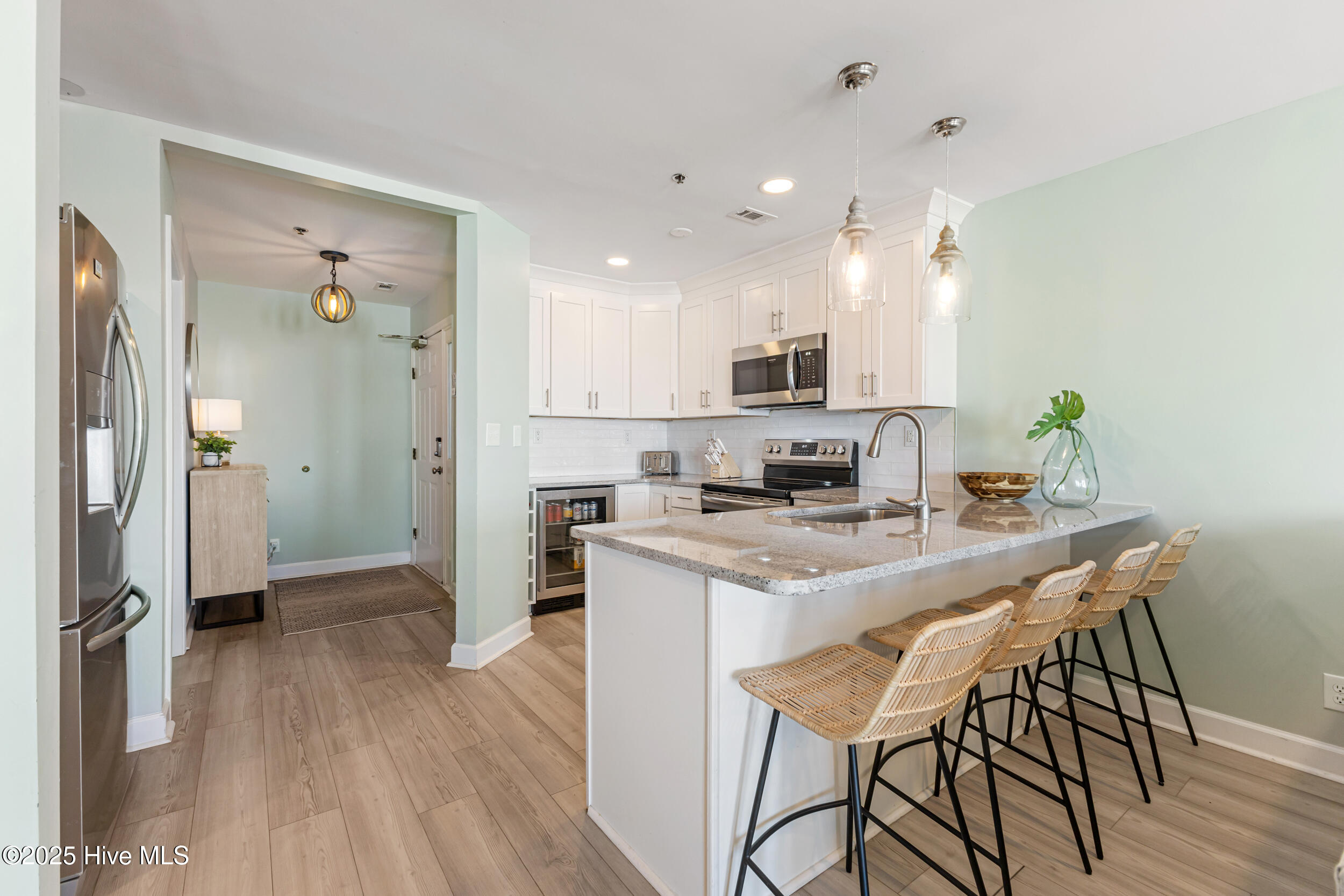 790 New River Inlet Road, Unit 215B North Topsail Beach, NC 28460 - Photo 7 of 47 9_501a8338