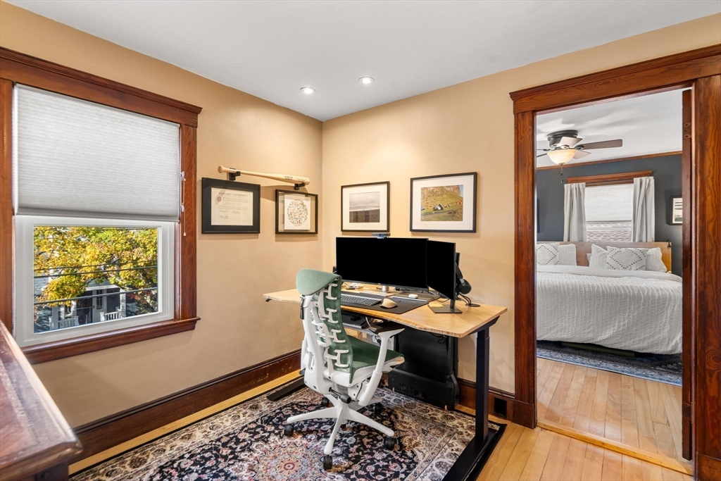 11 Pickman Road Salem, MA 01970 - Photo 17 of 40 a workspace with furniture and window